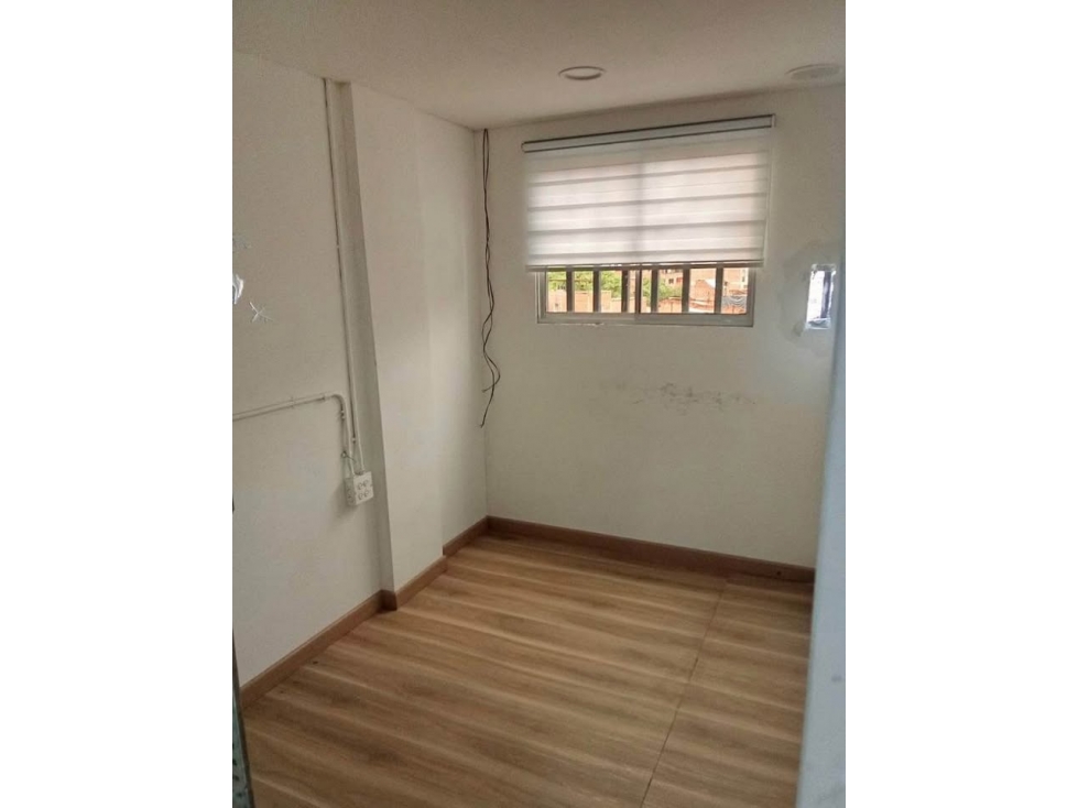 POR INMOBILIARIA - LOCAL EN RENTA OBRA 2000 - 150m2 — foto 6