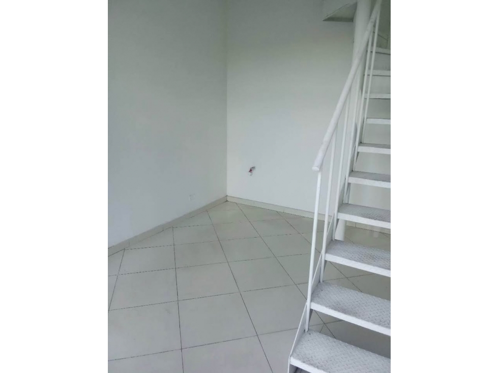 INMOBILIARIA - LOCAL EN RENTA A UNA CUADRA DEL PARQUE DE BELLO — foto 5