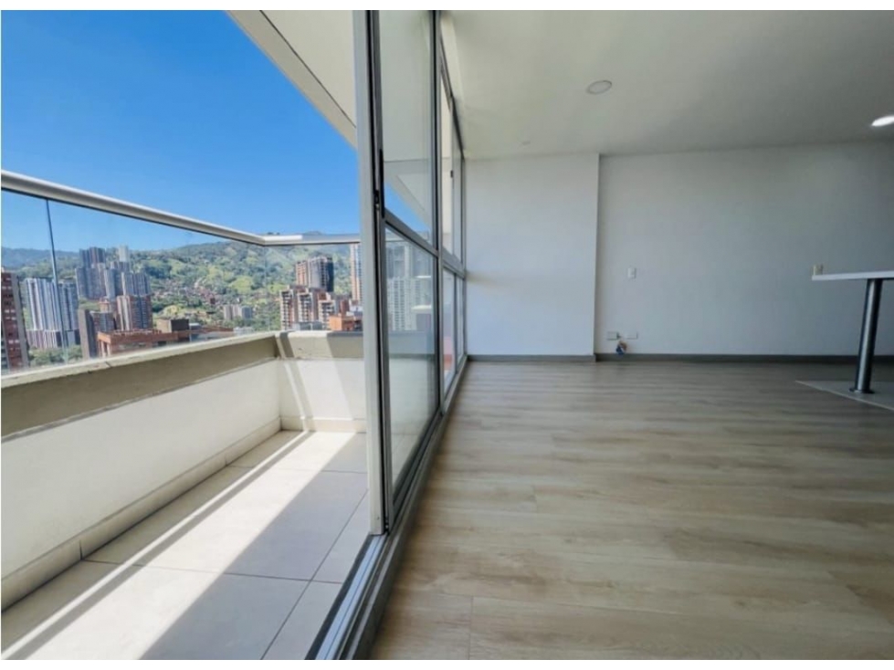 Apartamento en Venta Loma San Remo, Sabaneta — foto 2