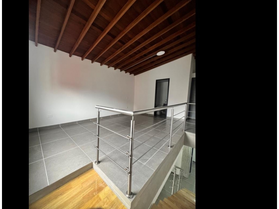Apartamento Dúplex en Venta para Inversión Calle Larga, Sabaneta — foto 4