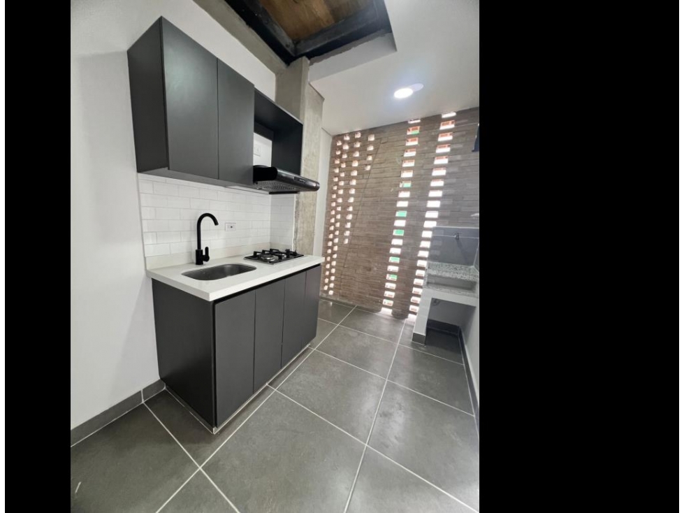 Apartamento Dúplex en Venta para Inversión Calle Larga, Sabaneta