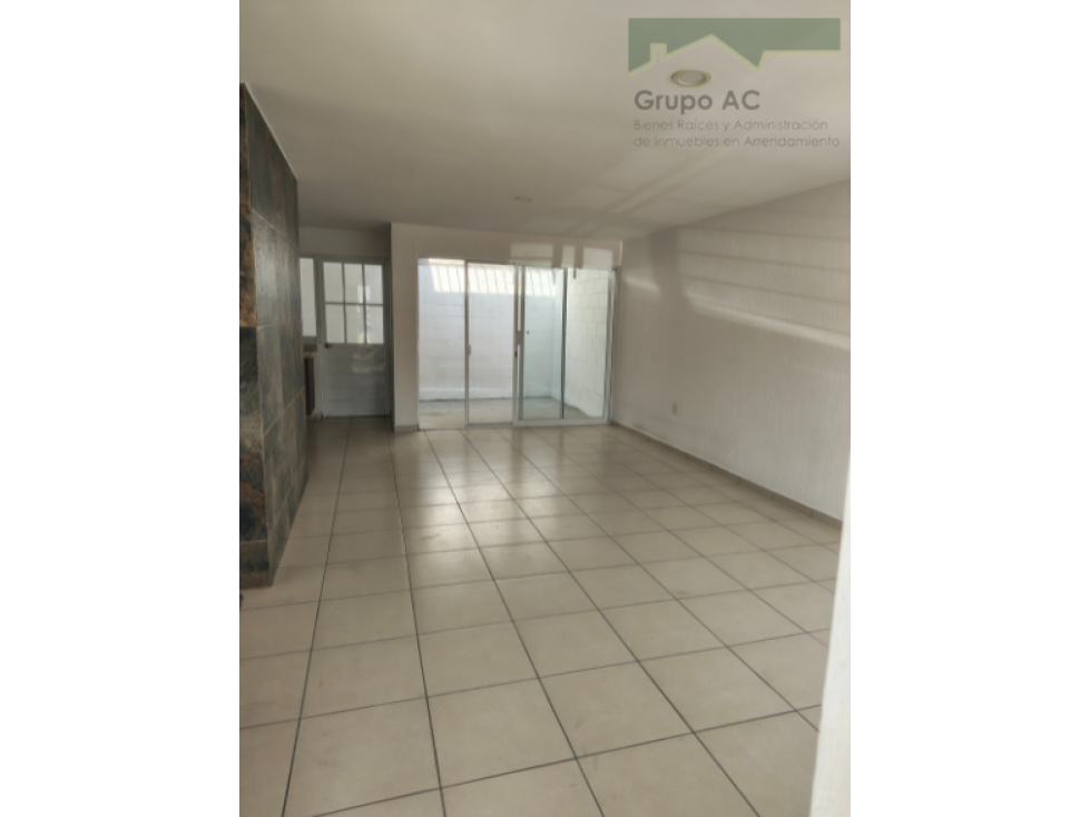 RENTA DE CASA EN REAL DEL MARQUES R-1314 - 3