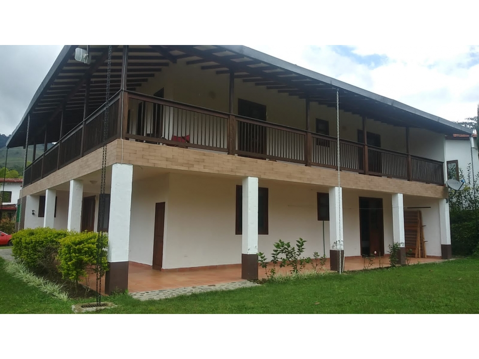 SE VENDE CASA CAMPESTRE DOS NIVELES - JARDÍN ANTIOQUIA - 1