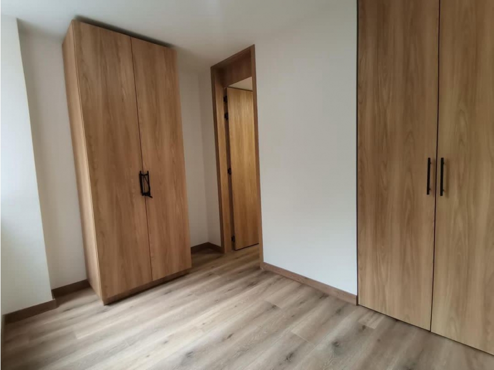 SE VENDE APARTAMENTO - EL POBLADO MEDELLIN