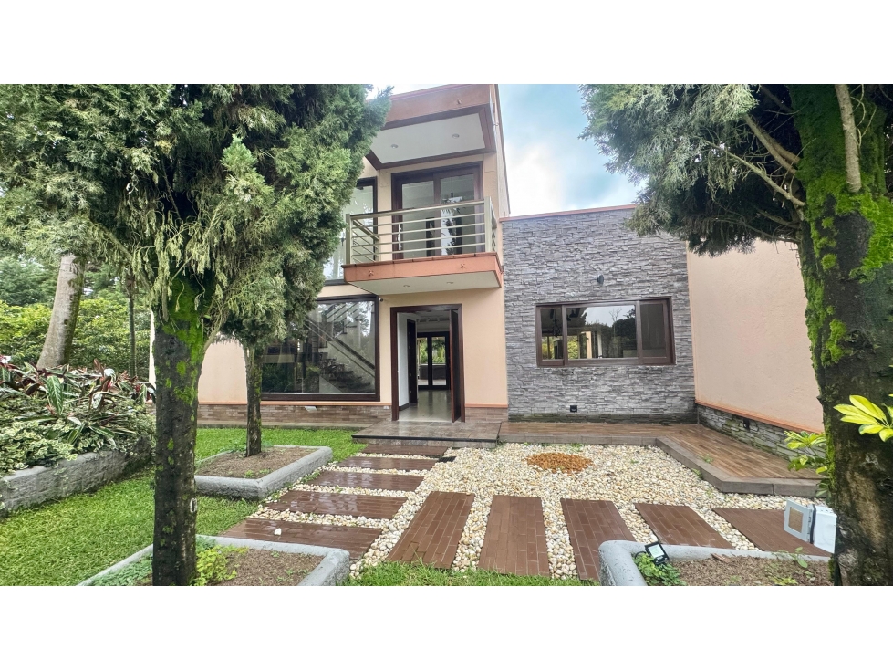SE VENDE O RENTA CASA CAMPESTRE - LLANOGRANDE