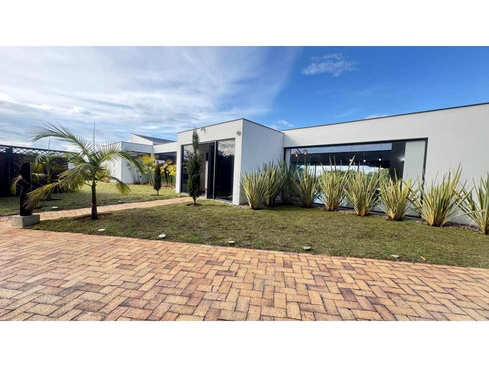 CASA CAMPESTRE EN VENTA - VIA SAN ANTONIO LA CEJA SECTOR CANADA