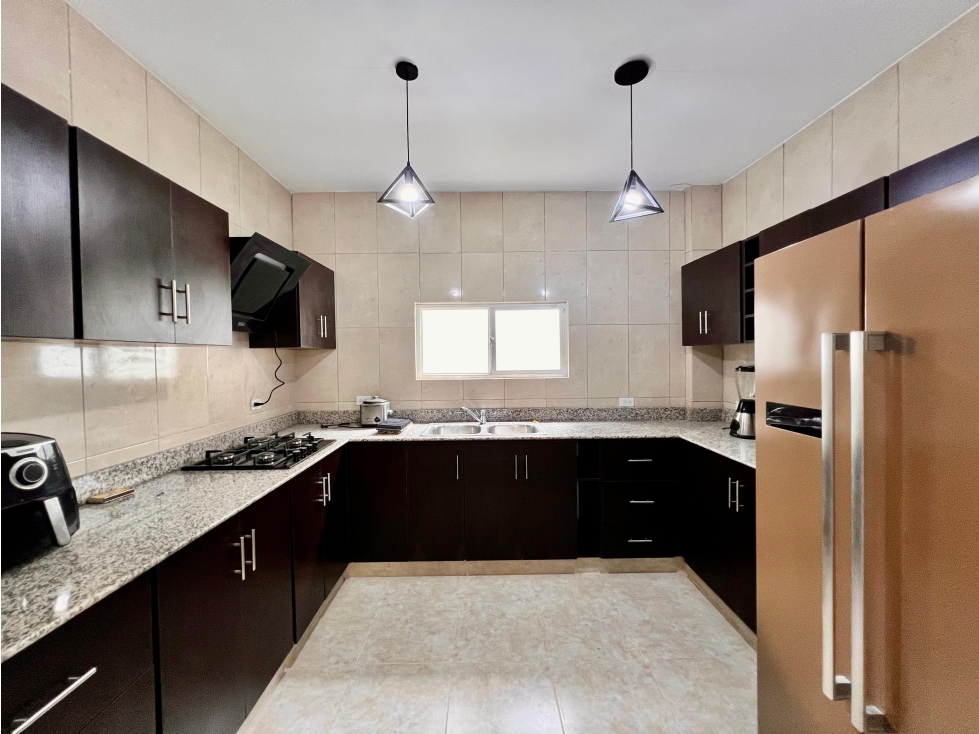 Casa residencial en venta Urb. La Isabela, Cerro Silvestre — foto 6