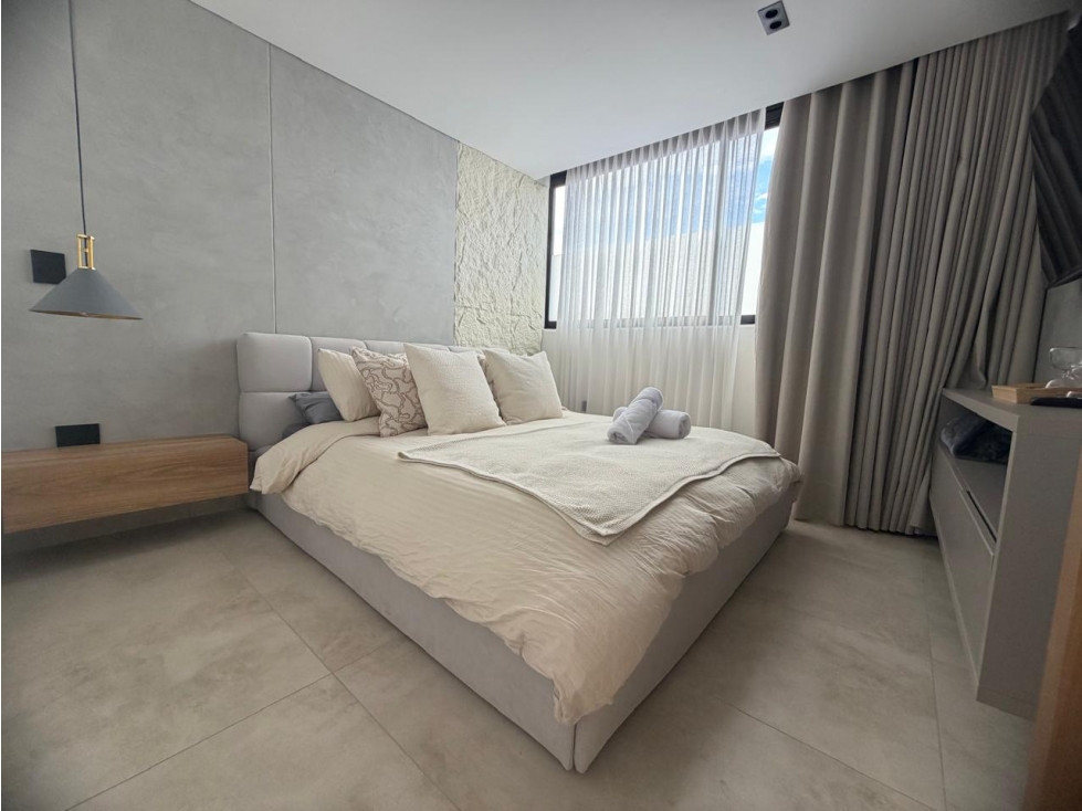 APARTAMENTO EN VENTA LAURELES DUPLEX AIRBNB RENTA CORTA-LARGA — foto 4