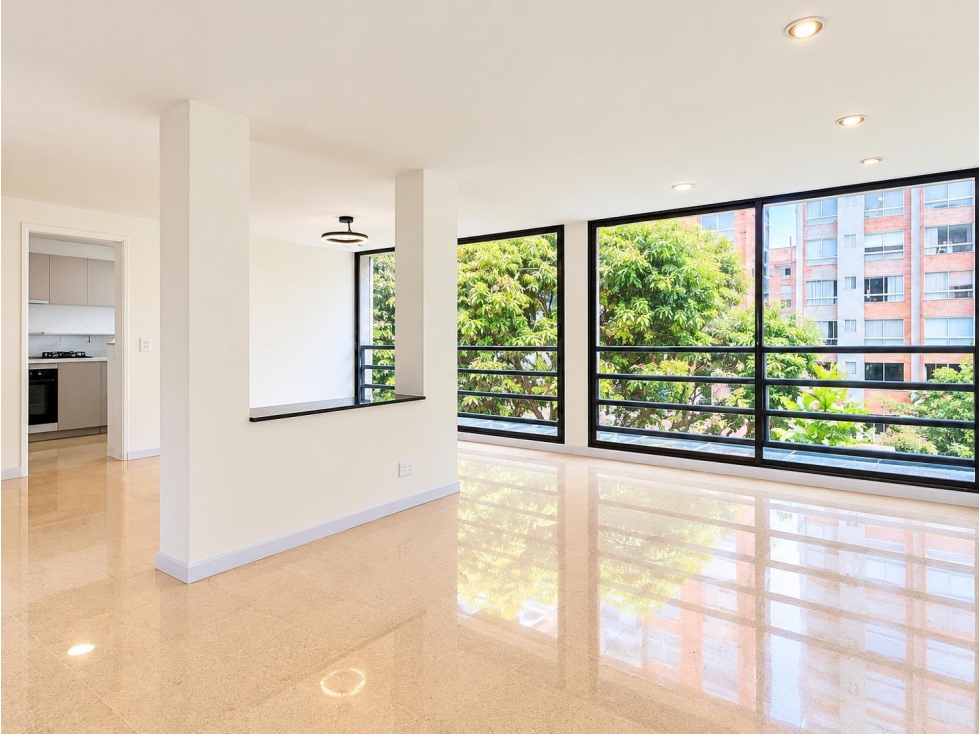 CASA EN ARRIENDO CERCA MALL ESTE