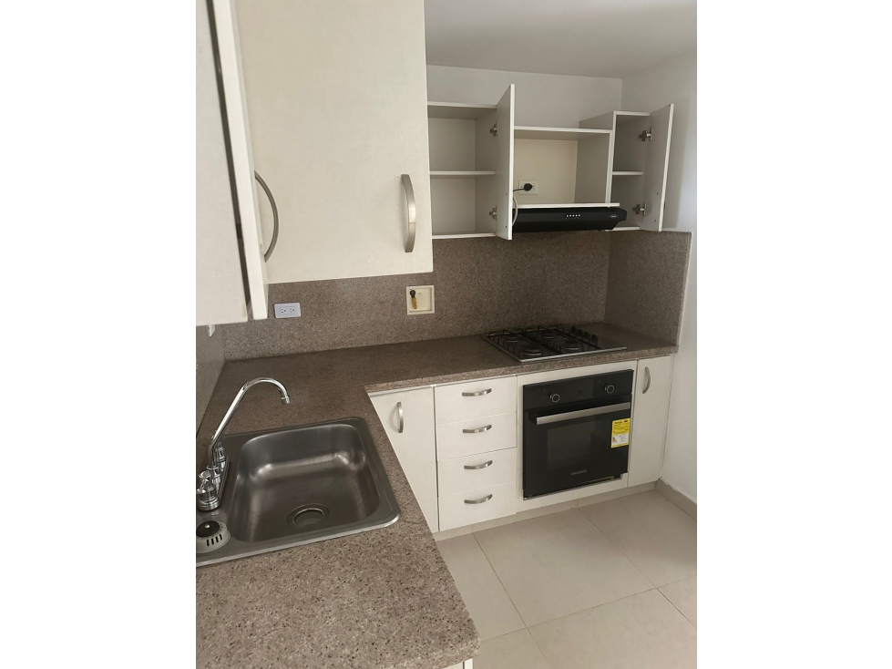 CASA EN ARRIENDO SABANETA UBICADA EN CONJUNTO RESIDENCIAL LA DOCTORA - 2