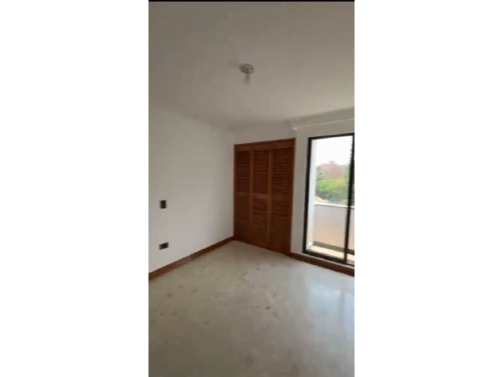 Apartamento en arriendo Poblado Castropol BL — foto 3