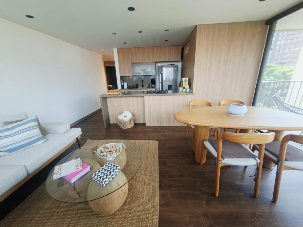 Apartamento amoblado en Envigado Loma del Esmeraldal