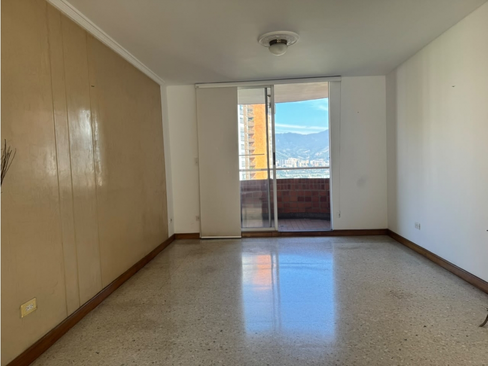 APARTAMENTO EN ARRIENDO CASTROPOL BN- MA — foto 5