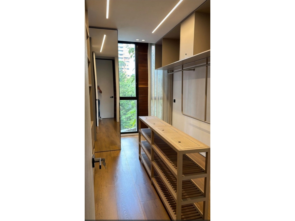 VENTA DE APARTAMENTO EXCLUSIVO SECTOR LOMA DEL TESORO — foto 2