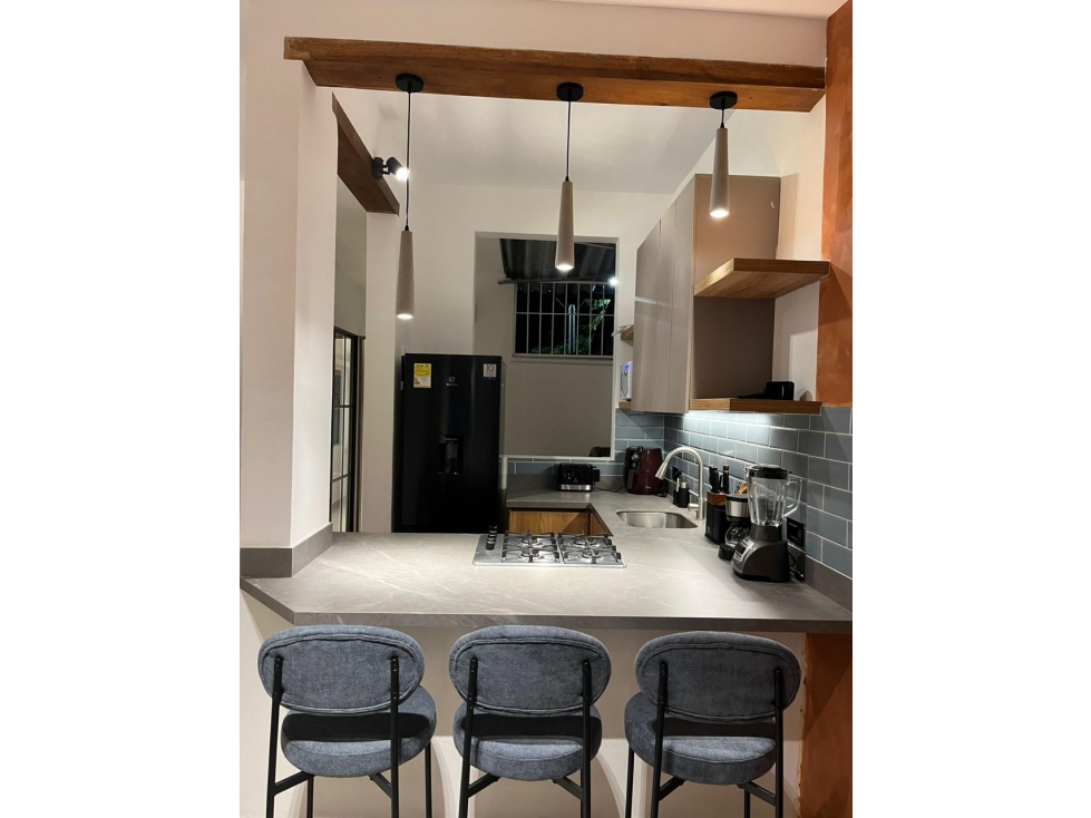 Casa en arriendo amoblado Poblado Manila — foto 2