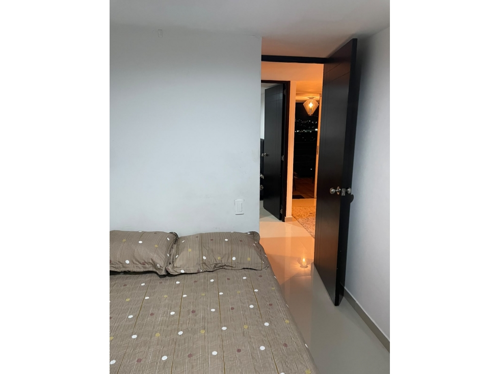 Apartamento en arriendo amoblado por noche airbnb Guayabal — foto 5