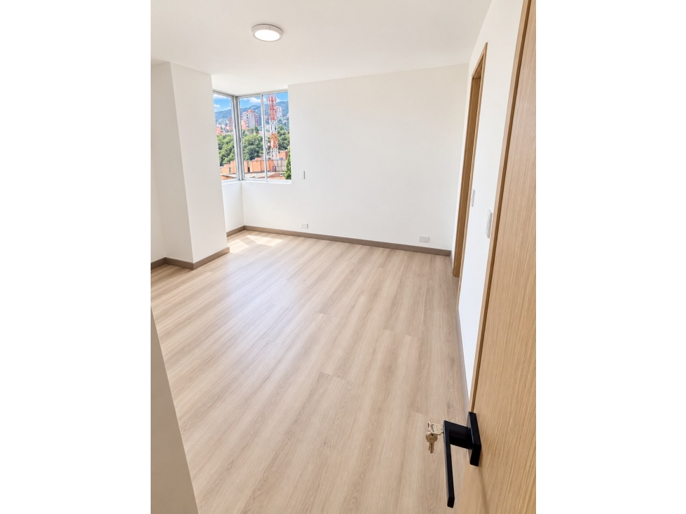 APARTAMENTO EN ARRIENDO LA INFERIOR POBLADO AGC13 — foto 3