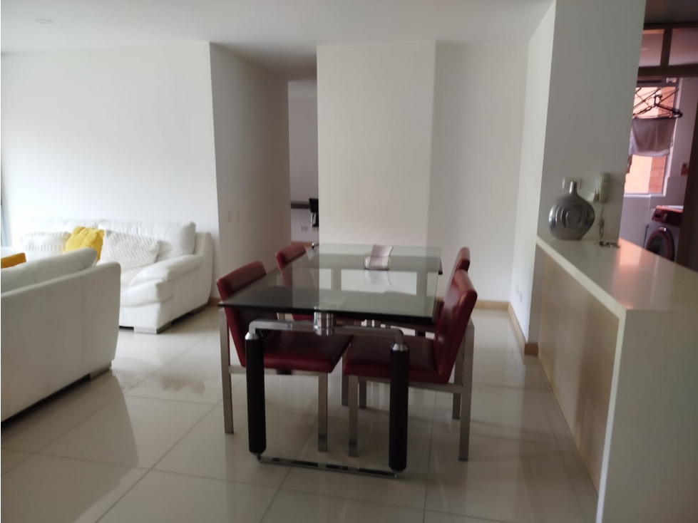 Apartamento en arriendo amoblado Envigado cerca a Terracina — foto 5