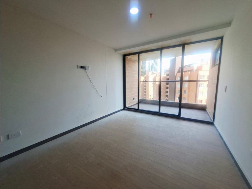 Apartamento a la venta Loma del Indio PL8 — foto 2