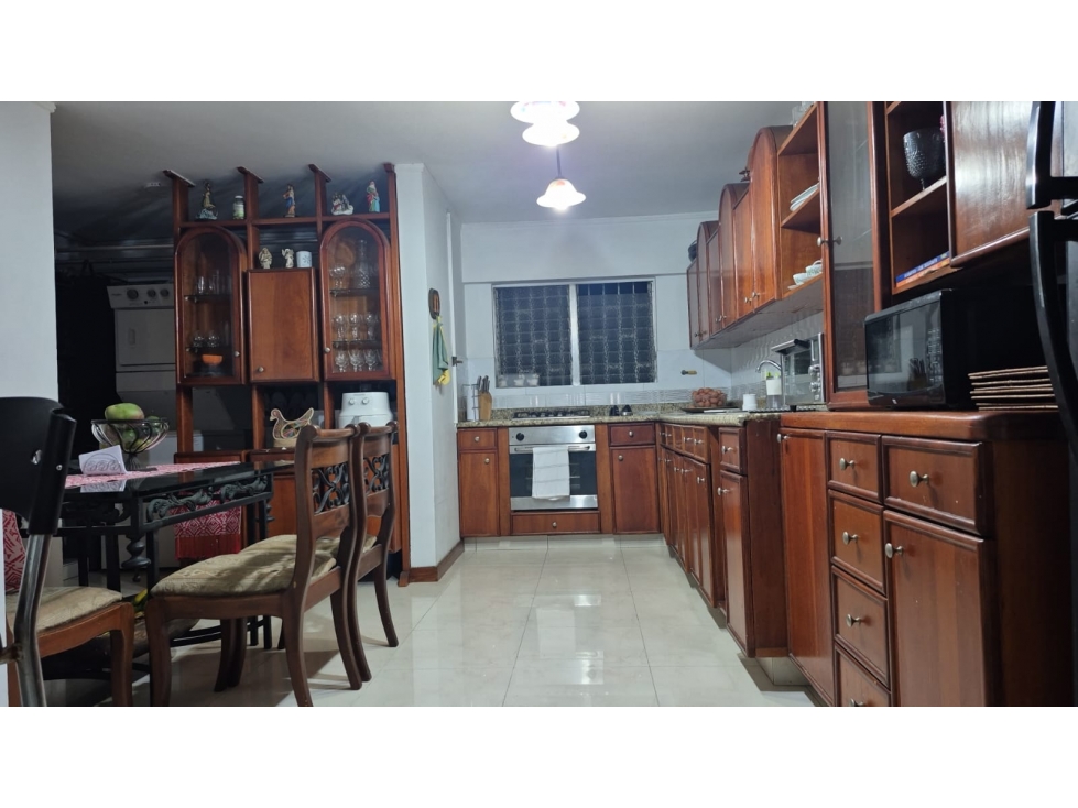 Venta de apartamento Poblado San Lucas CB — foto 2