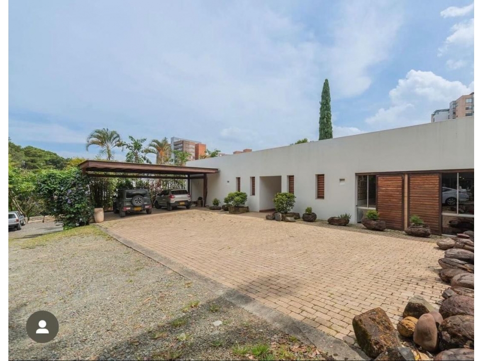 CASA CAMPESTRE A LA VENTA EN ENVIGADO RAMALES LOMA DE LAS BRUJAS — foto 2