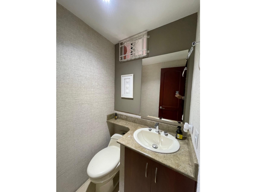 Casa en venta Envigado Loma de las Brujas Alto Valor CC — foto 6