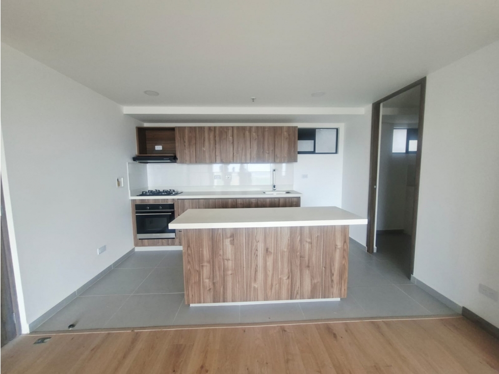 Apartamento para la venta en la Loma del Indio PL10