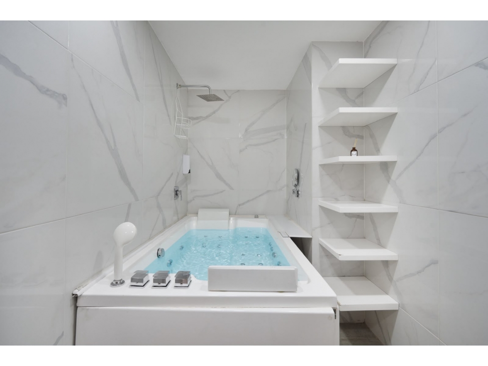 Apartamento en arriendo Poblado con jacuzzi TG BQ LC — foto 5