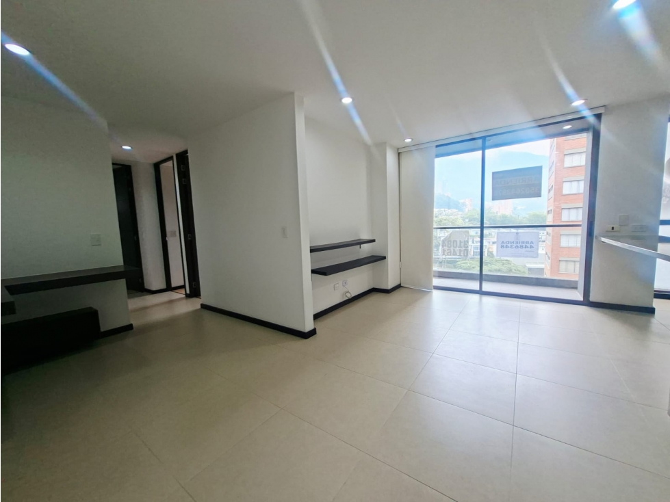 Apartamento en arriendo Poblado Palmas YB10 — foto 3