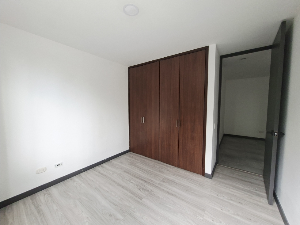 VENTA DE APARTAMENTO EN LA INTERMEDIA ENVIGADO ALTA VALORIZACIÓN — foto 6
