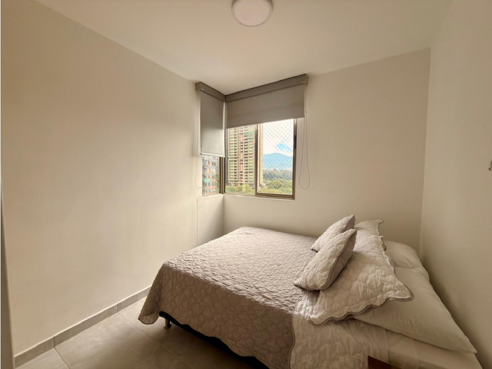 Apartamento en arriendo amoblado Poblado cerca al CC Santa Fé — foto 5