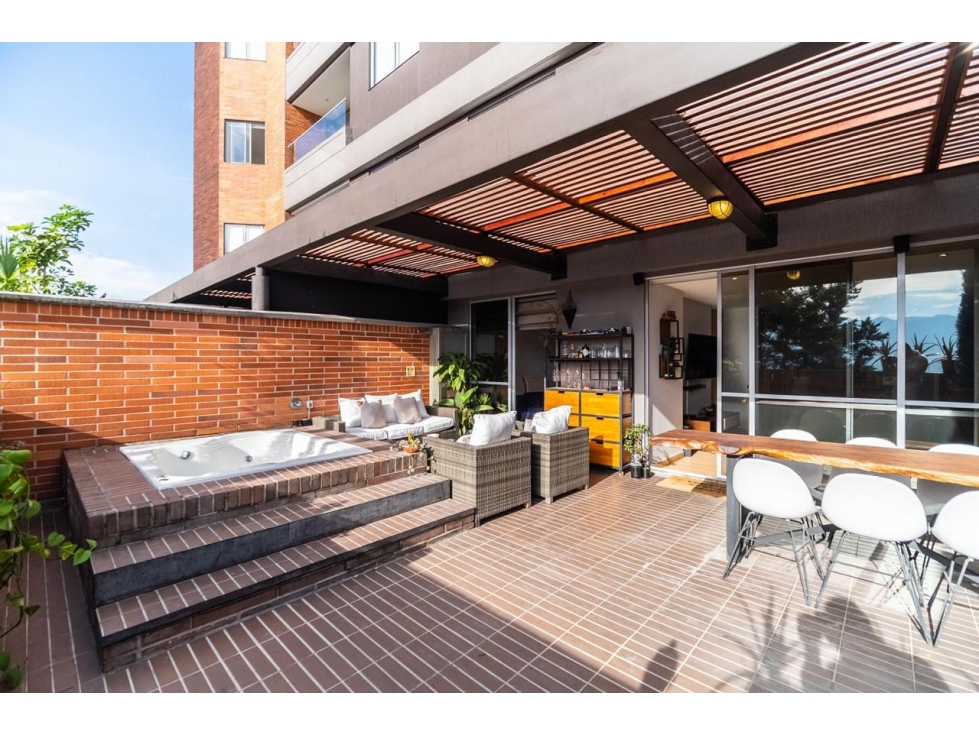 Apartamento en arriendo amoblado Poblado con Jacuzzi GN