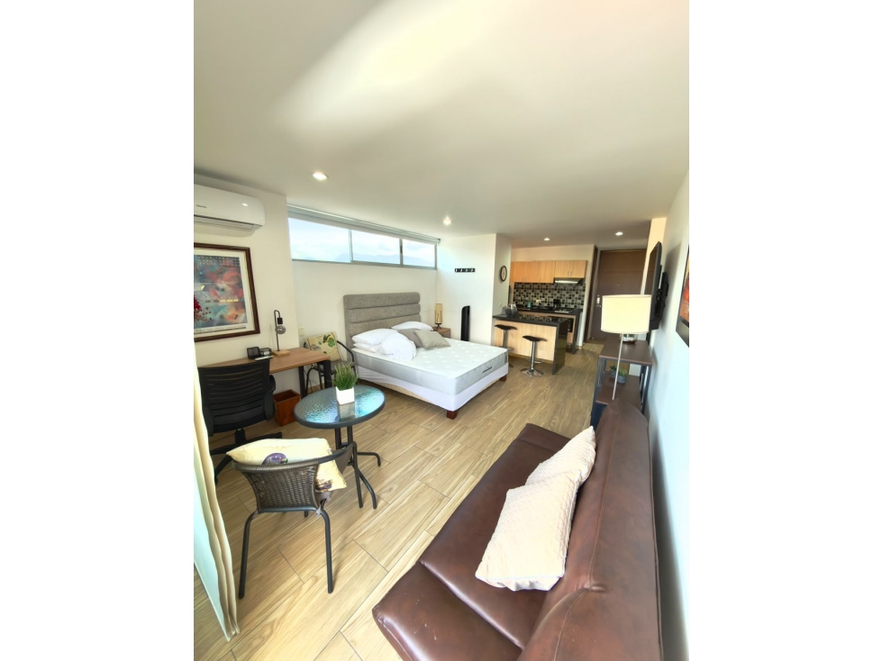 Apartamento en arriendo amoblado tipo Loft cerca a Milla de Oro EDL-LC — foto 2