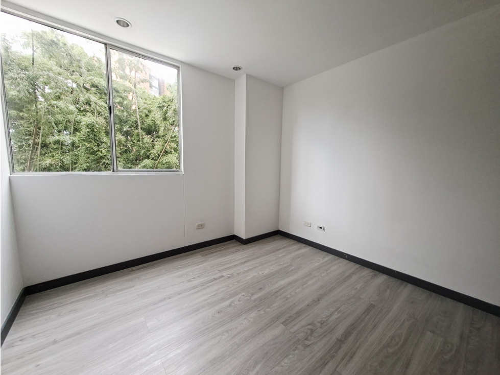 VENTA DE APARTAMENTO EN LA INTERMEDIA ENVIGADO ALTA VALORIZACIÓN — foto 2