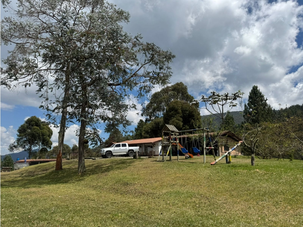 CASA FINCA LA CATEDRAL ENVIGADO