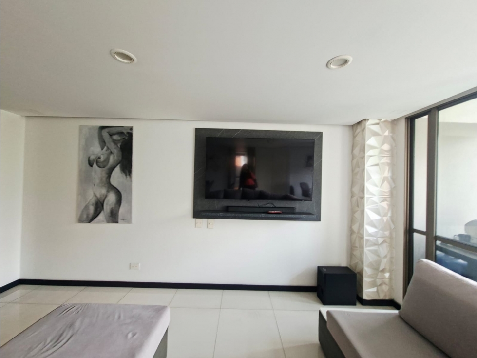 Apartamento en venta Loma el Encierro remodelado — foto 6