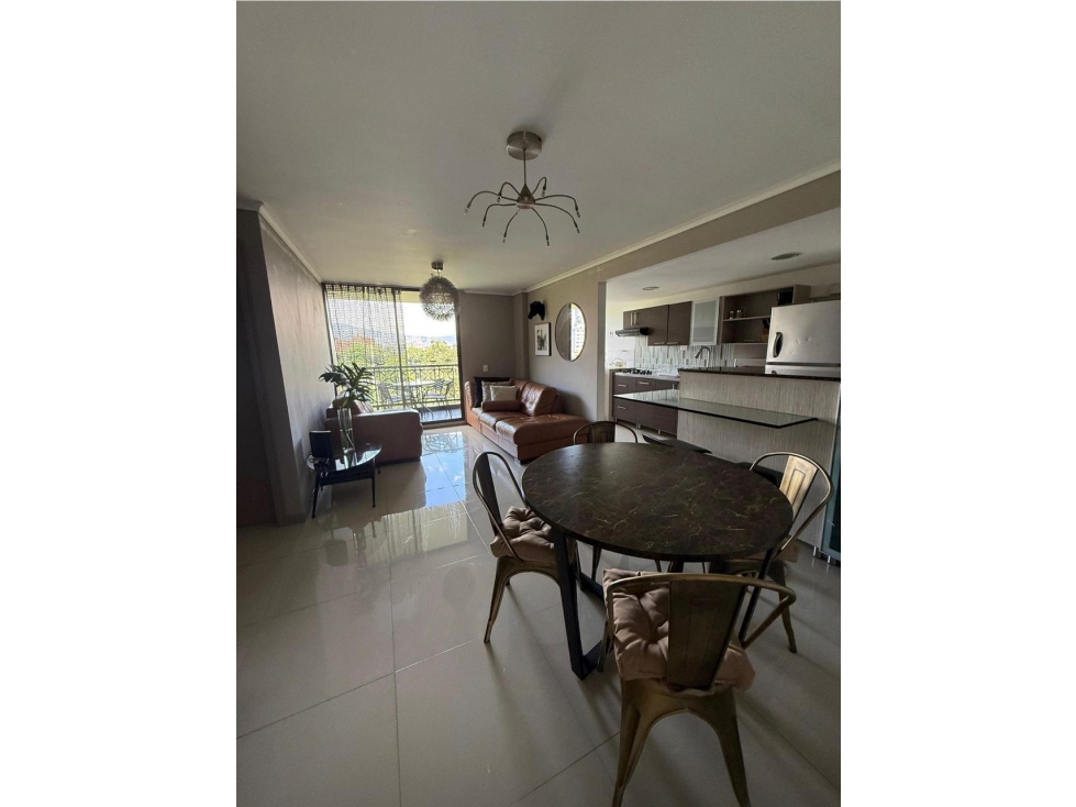 Apartamento en arriendo Poblado cerca a la clínica de las Vegas LC