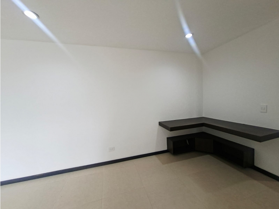 Apartamento en arriendo Poblado Palmas YB10 — foto 5
