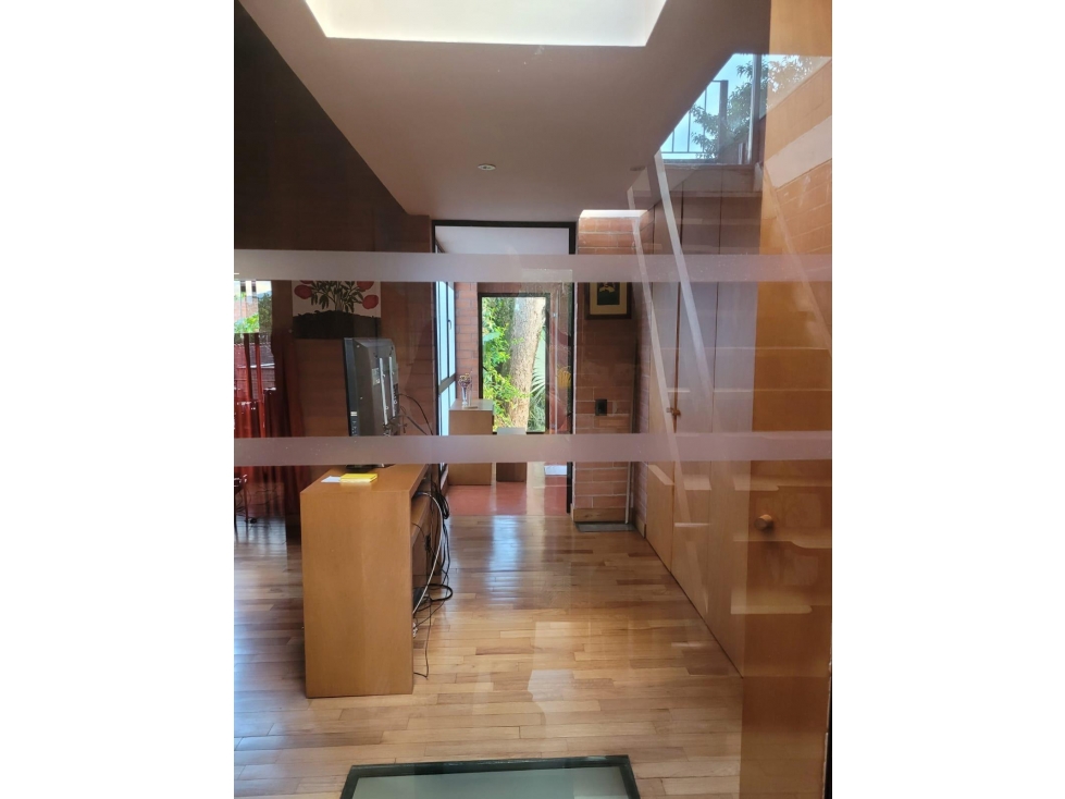 Venta de casa sector Loma de las Brujas Envigado — foto 4