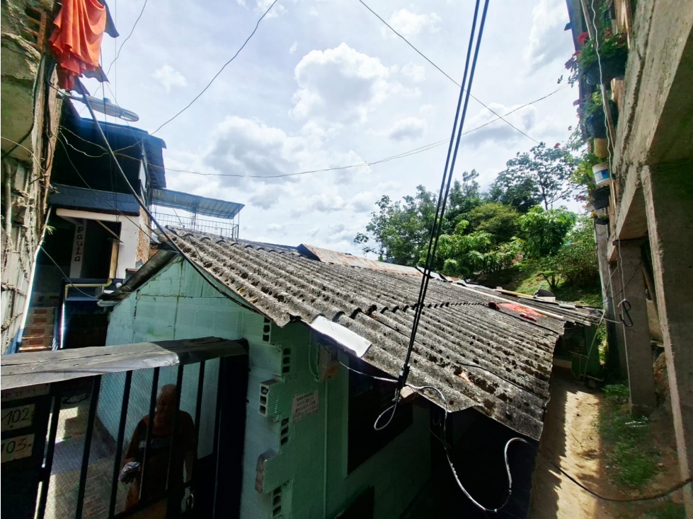 Casa en venta Sabaneta primer piso con posibilidad de construir — foto 6