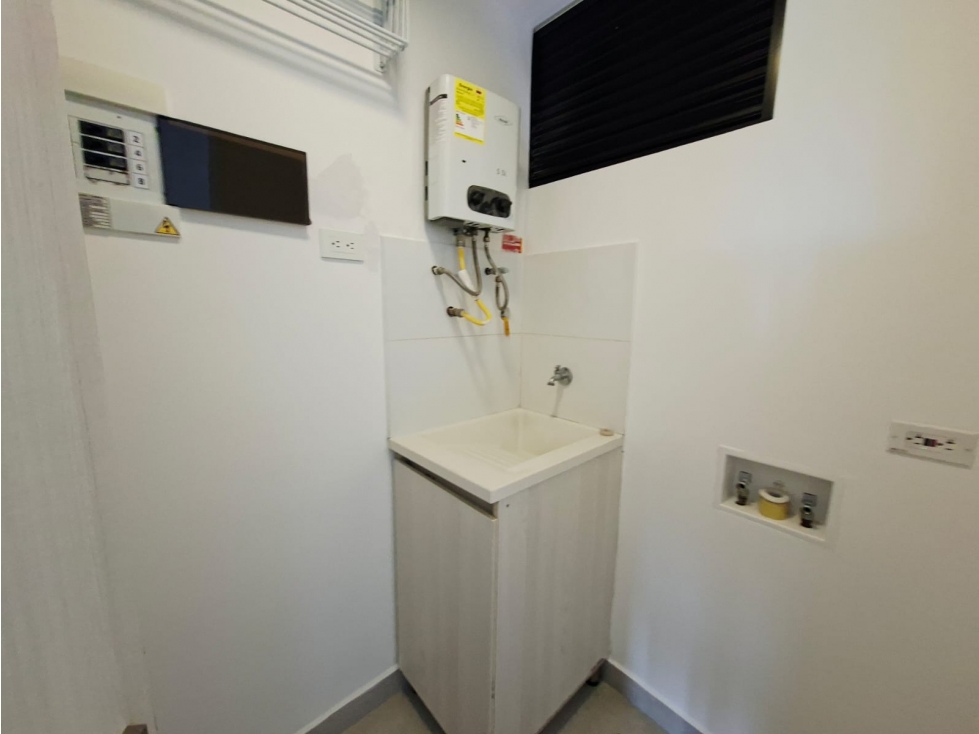 Apartamento en arriendo Envigado ZT9 — foto 4