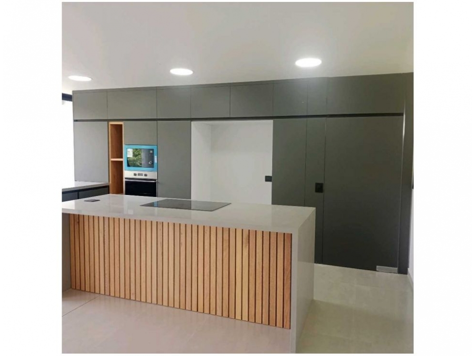 Apartamento en venta moderno, El Poblado Tesoro, 3 parqueaderos — foto 6
