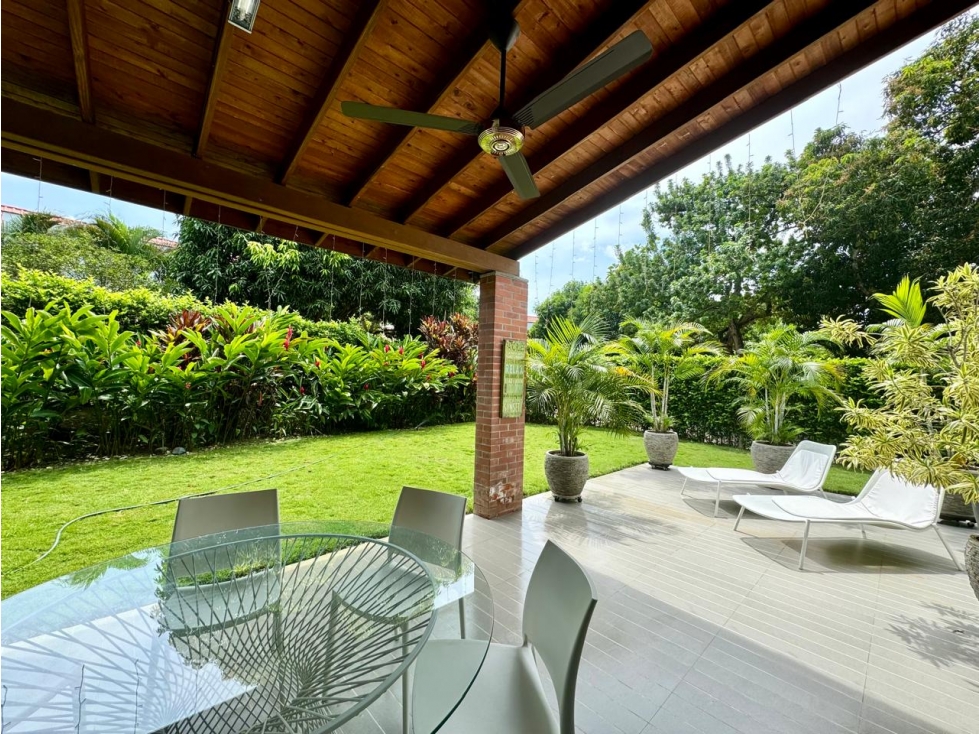 VENDO CASA SANTA FE DE ANTIOQUIA