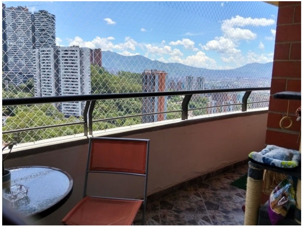 Apartamento en Venta Loma del Indio Medellin