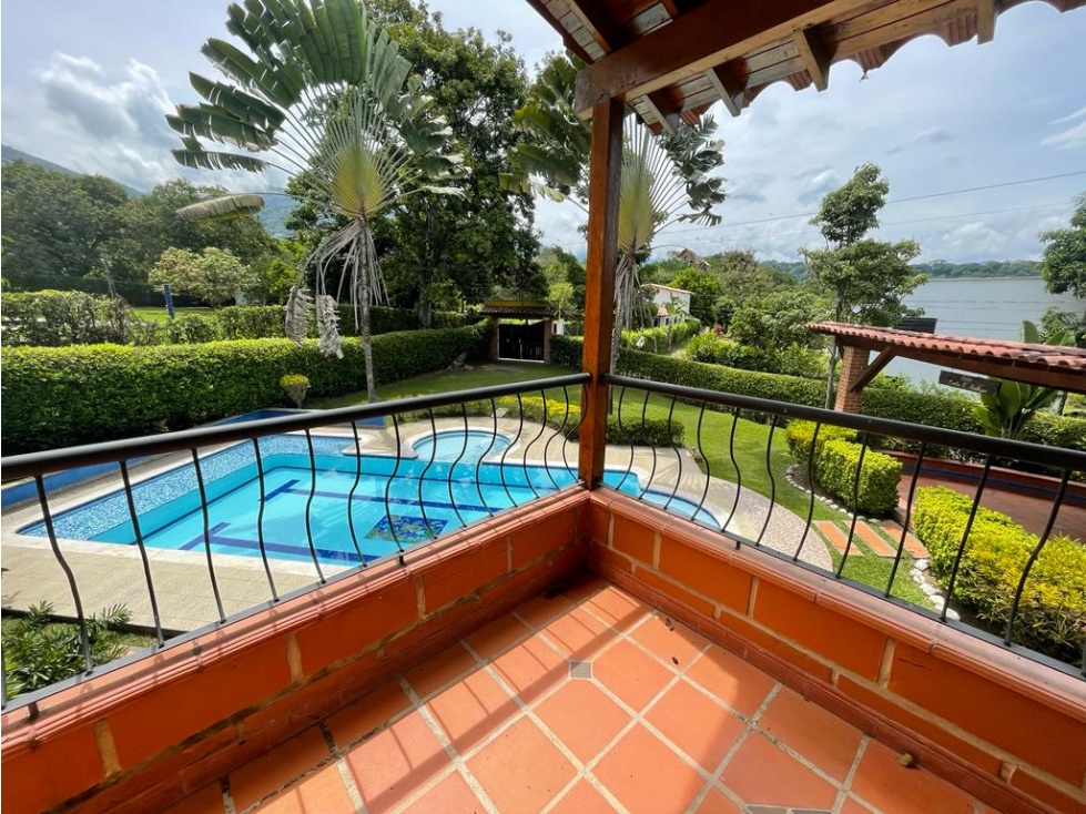 Finca FAMILIAR de descanso en Venta Sopetran — foto 3