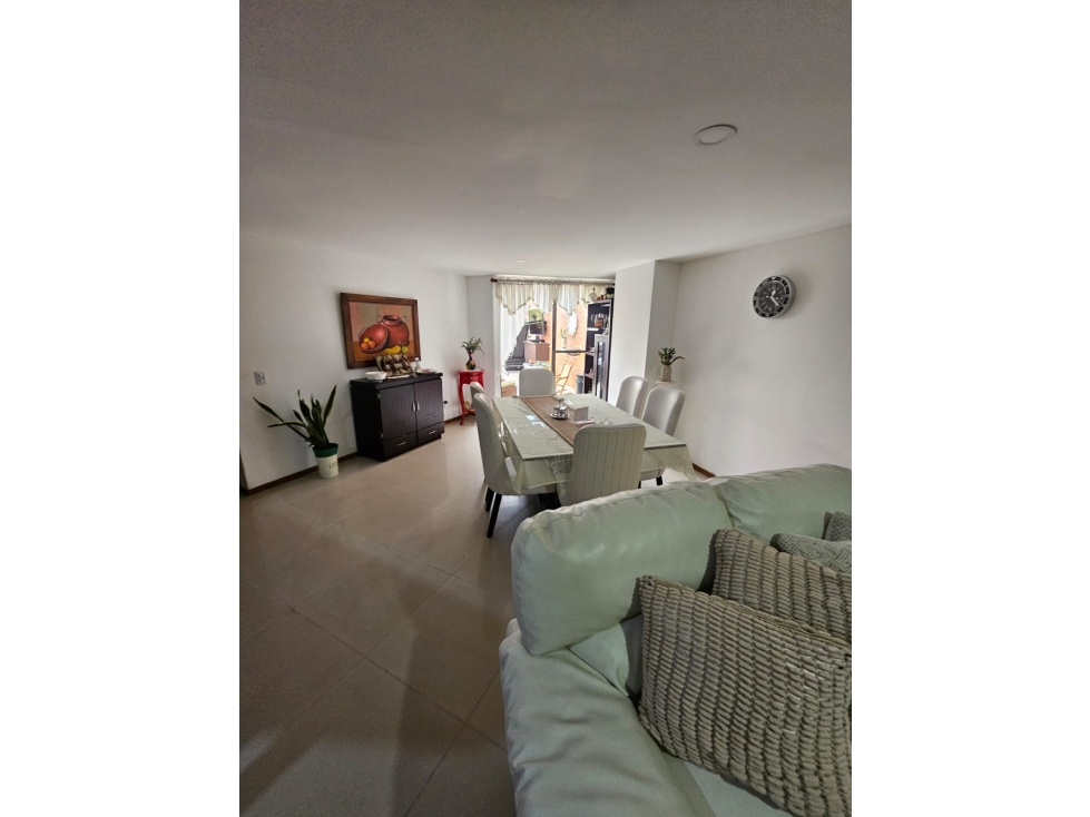 VENDO APARTAMENTO EN SABANETA SECTOR AVES MARIA — foto 2