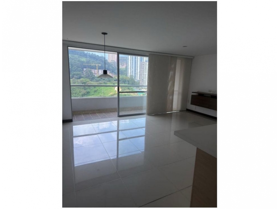 Venta de apartamento en Sabaneta, piso 18 — foto 2