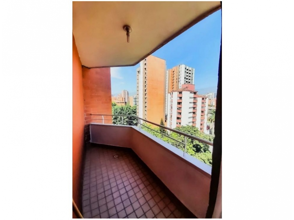 Apartamento en Laureles Lorena