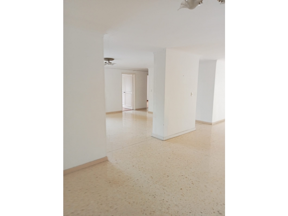 VENDO APARTAMENTO POBLADO SANTA MARIA DE LOS ANGELES