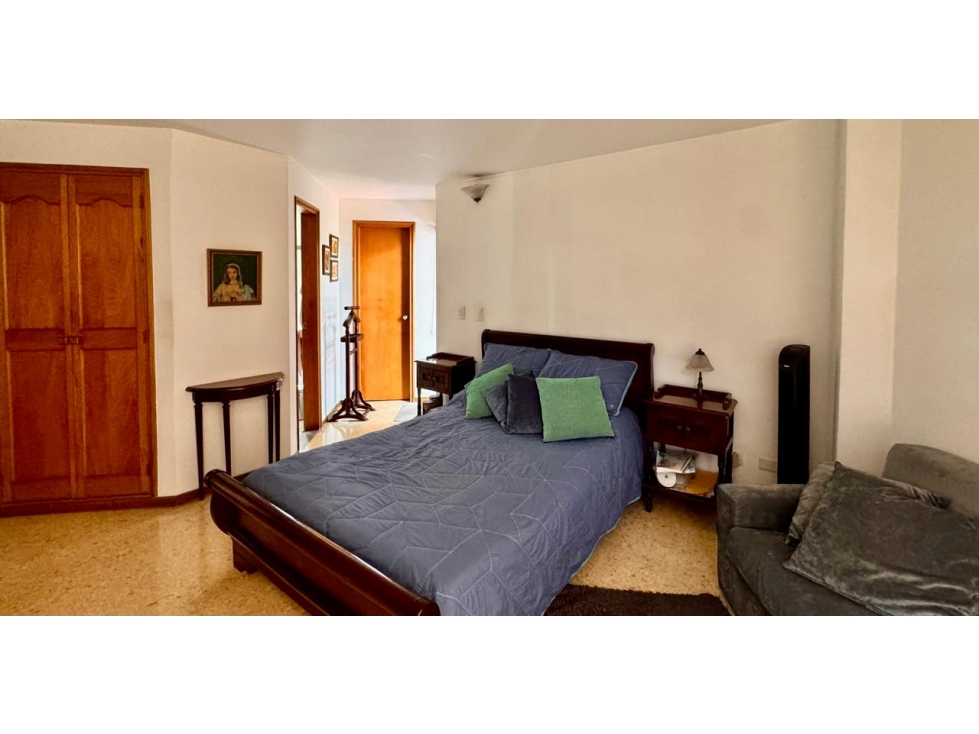 VENDO APARTAMENTO POBLADO SANTA MARIA DE LOS ANGELES